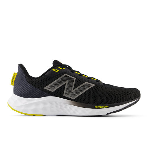 New Balance Fresh Foam Arishi v4 in Black Grey Orange Synthetic