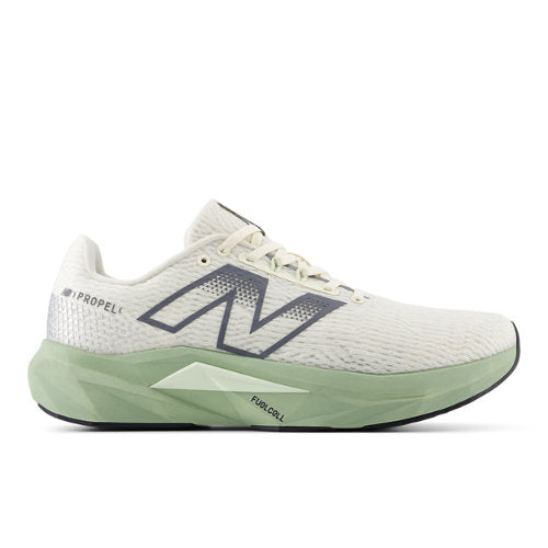 New Balance FuelCell Propelv5 in Beige Green Black Synthetic
