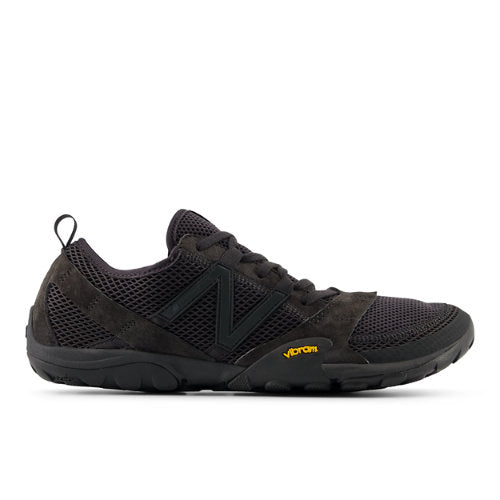 New Balance MT10 Black Grey