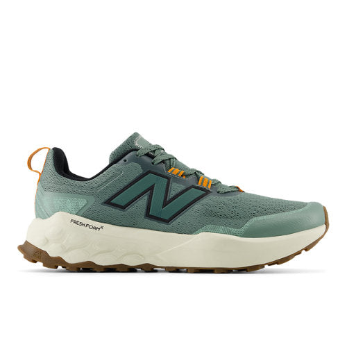New Balance Fresh Foam X Garoé V2 in Green Beige Black Textile