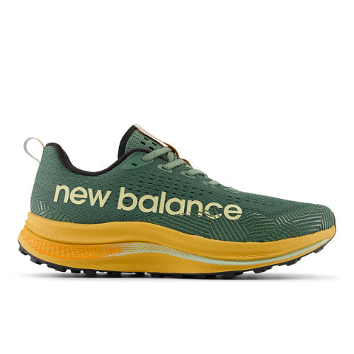 New Balance FuelCell SuperComp Trail in Green Orange Beige Synthetic