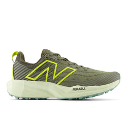 New Balance FuelCell Venym in Green Synthetic