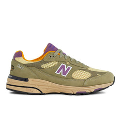 New Balance Unisex Made in USA 993 in Green/Yellow Suede/Mesh, 