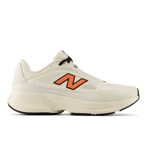 New Balance CTLYST in White Beige Red Synthetic Narrow