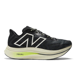 New Balance FuelCell SuperComp Trainer v2 Black Green