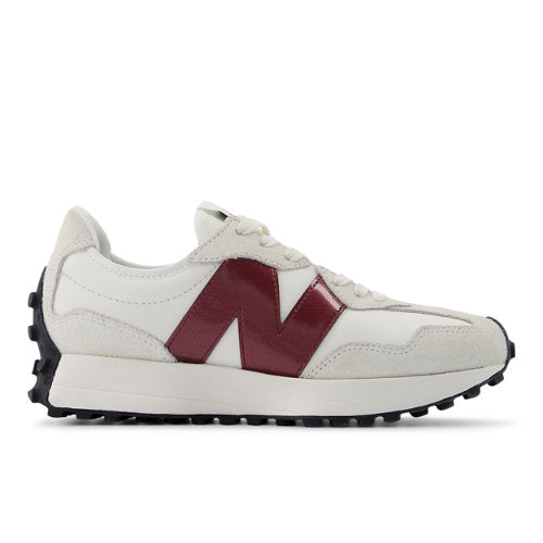 New Balance 327 in White Red Synthetic Narrow