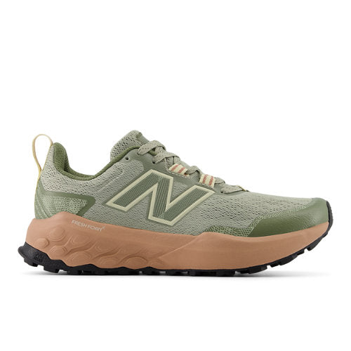 New Balance Fresh Foam X Garoé V2 in Green Brown Textile Narrow