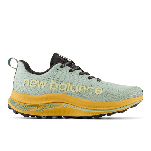 New Balance FuelCell SuperComp Trail in Green Orange Synthetic Narrow