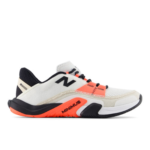 New Balance Minimus TR v2 in White Beige Red Black Textile Narrow